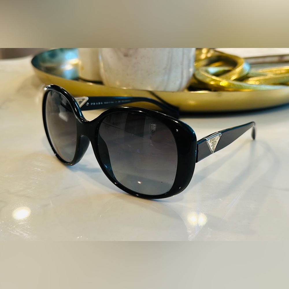 PRADA Sunglasses.. polarized